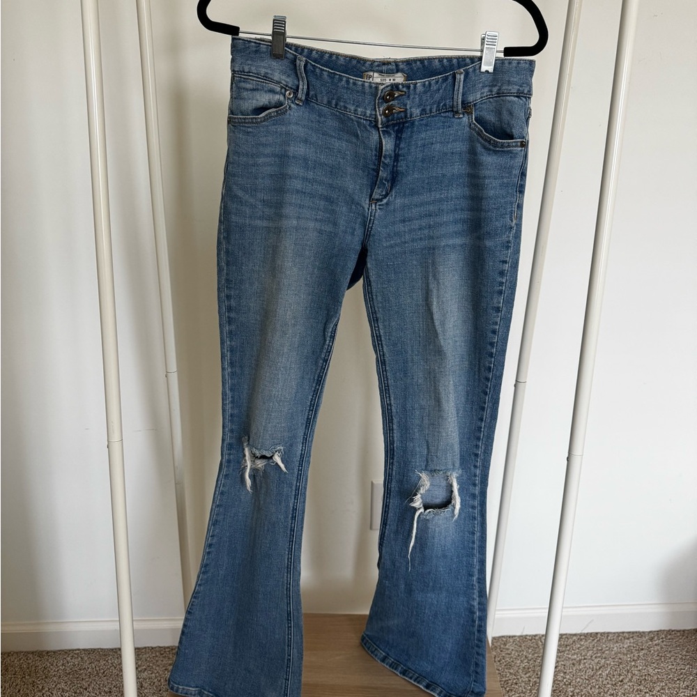 Free People Classic Blue Distressed Women's Jeans